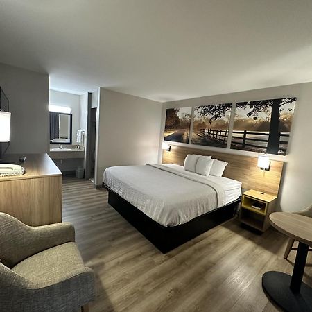 Days Inn By Wyndham Adel I-75 מראה חיצוני תמונה